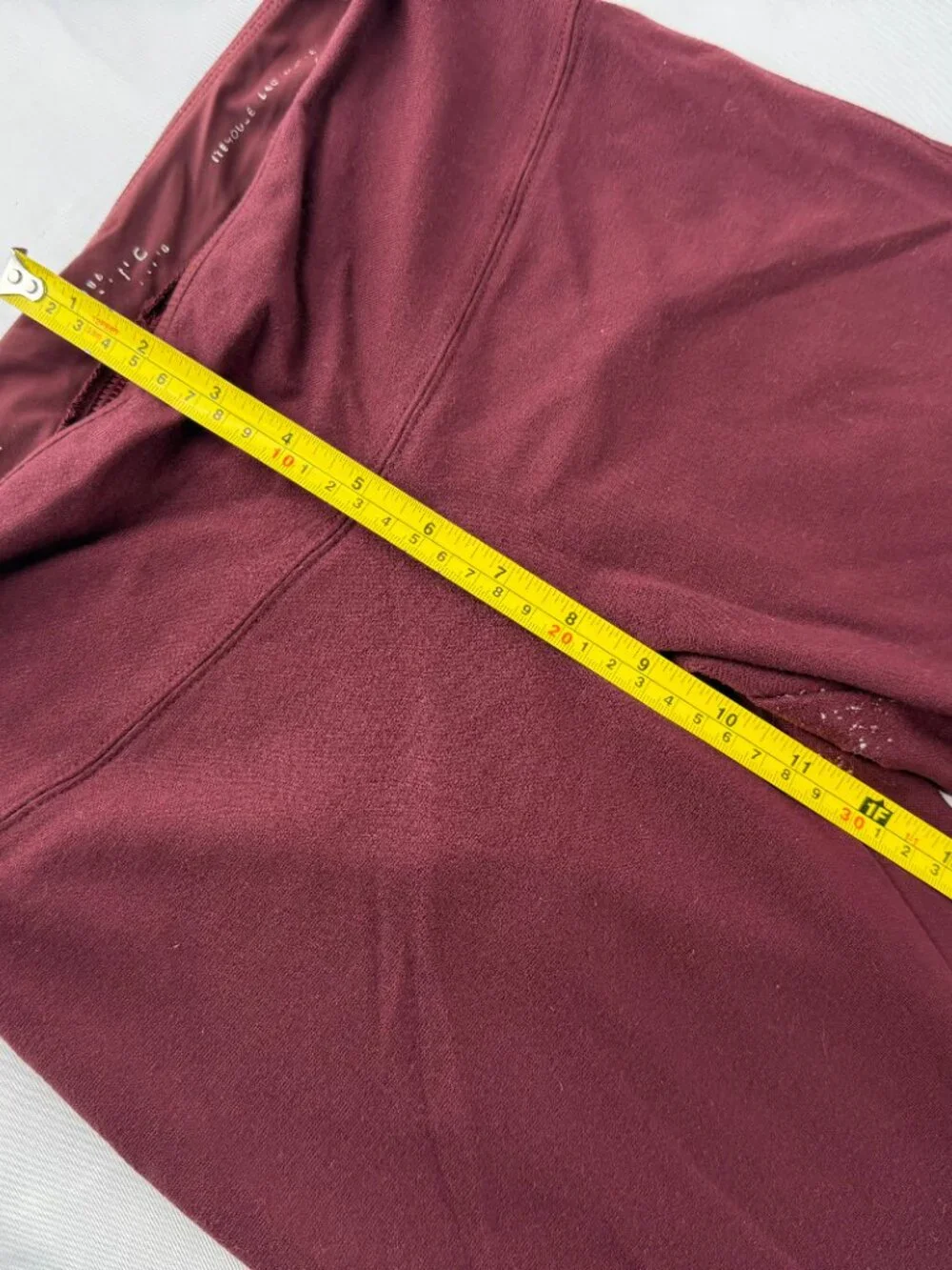 White House Black Market Burgundy Red Ponte Knit Leggings Pants Medium 32